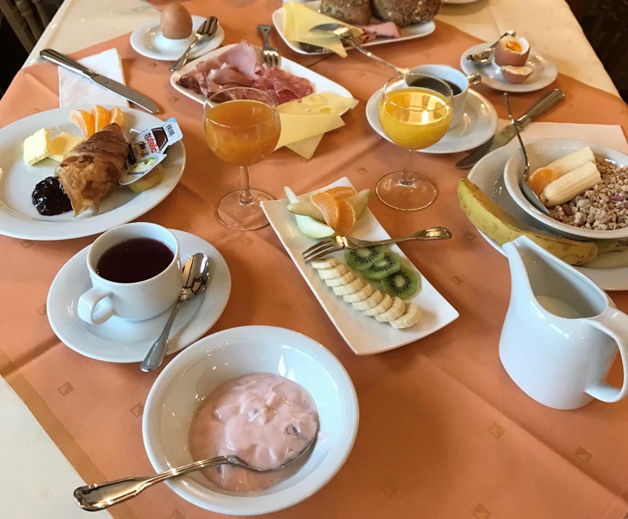 Hotel Wilms Colonia Esterno foto
